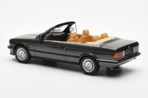 BMW 325i E30 Cabriolet Achat Green Otto 1:18 OT572 Resin - image 5 of 6
