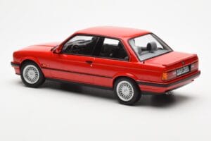 BMW 325i E30 Red Norev 1:18 183202 Diecast - image 5 of 6