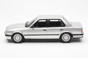 BMW 325i E30 Silver Otto 1:18 OT912 Resin - image 3 of 6