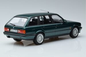 BMW 325i E30 Touring Green Metallic Norev 1:18 183219 Diecast - image 2 of 6