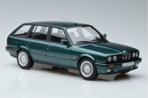 BMW 325i E30 Touring Green Metallic Norev 1:18 183219 Diecast - image 4 of 6