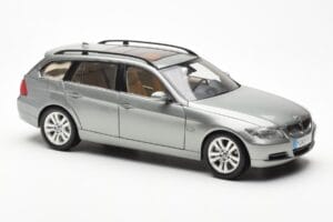 BMW 330i E91 Touring Grey Metallic Kyosho 1:18 80430394359 Diecast - image 6 of 8