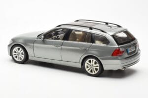 BMW 330i E91 Touring Grey Metallic Kyosho 1:18 80430394359 Diecast - image 7 of 8