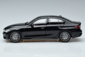 BMW 330i G20 Black Metallic Norev 1:18 183277 Diecast - image 4 of 7