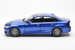 BMW 330i G20 Portimao Blue Metallic Norev 1:18 80432450999 Diecast - image 4 of 8