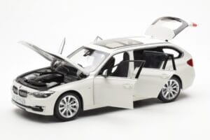 BMW 335i F31 Touring Alpine White Paragon 1:18 80432244242 Diecast - image 2 of 8