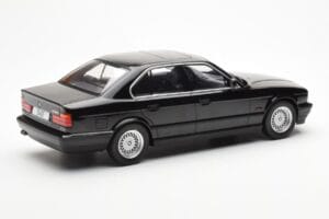 BMW 540i E34 Black Metallic MCG 1:18 MCG18157 Diecast - image 2 of 6