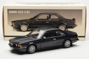 BMW 635 CSi E24 Diamant Black Metallic AUTOart 1:18 70521 Diecast - image 8 of 8