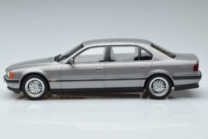 BMW 7 Series E38 750iL Otto 1:18 OT952 Resin - image 3 of 6