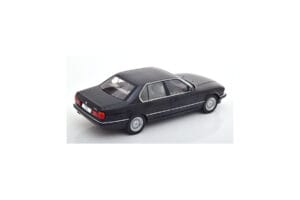 BMW 750i E32 Black MCG 1:18 MCG18162 Diecast - image 2 of 3