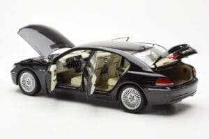 BMW 760Li E66 Black Kyosho 1:18 08572BK Diecast - image 5 of 9