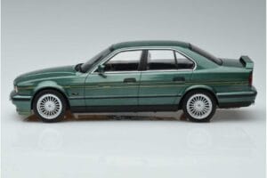 BMW Alpina B10 4.6 E34 Green MCG 1:18 MCG18229 Diecast - image 3 of 6