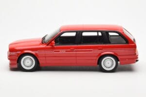 BMW Alpina B3 2.7 E30 Touring Red Otto 1:18 OT366 Resin - image 3 of 6