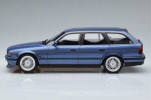 BMW Alpina B10 E34 4.0 Touring Blue Otto 1:18 OT944 Resin - image 3 of 6