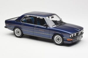 BMW Alpina B7S E12 Turbo Dark Sapphire Blue Metallic Otto 1:18 OT640 Resin - image 4 of 6