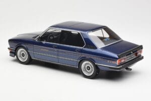 BMW Alpina B7S E12 Turbo Dark Sapphire Blue Metallic Otto 1:18 OT640 Resin - image 5 of 6
