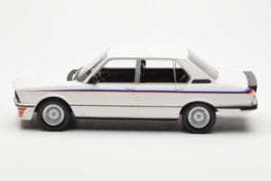 BMW M535i E12 White Norev 1:18 183265 Diecast - image 3 of 5