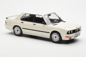 BMW M535i E28 White Norev 1:18 183260 Diecast - image 4 of 6