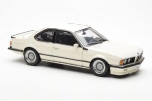 BMW M635 CSi E24 White Dealer Edition AUTOart 1:18 80430145829 Diecast - image 6 of 8