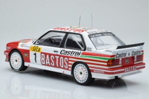 BMW M3 E30 Bastos #1 R. Ravaglia / E. Pirro / E. Van de Poele 24 Hours of Spa 1991 IXO 1:18 18RMC081A Diecast - image 5 of 6