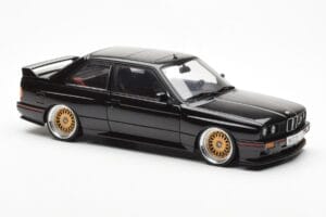 BMW M3 E30 Sport Evolution Black Custom Wheels AUTOart 1:18 70562 Diecast - image 6 of 8