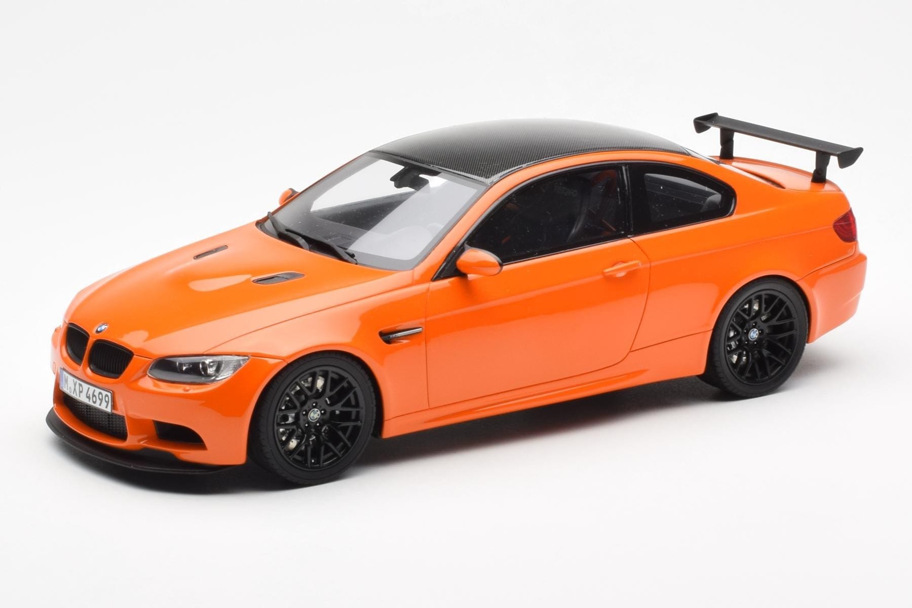 GT Spirit BMW M3 E92 GTS 1:18 Orange Carbon