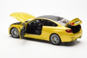 BMW M4 F82 Austin Yellow Metallic Paragon 1:18 80432339606 Diecast - image 5 of 8