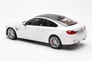 BMW M4 F82 Frozen Brilliant White Paragon 1:18 PA-97101 Diecast - image 7 of 8