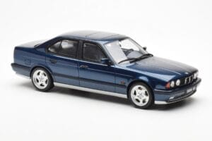 BMW M5 E34 Blue Metallic Otto 1:18 OT576 Resin - image 4 of 6