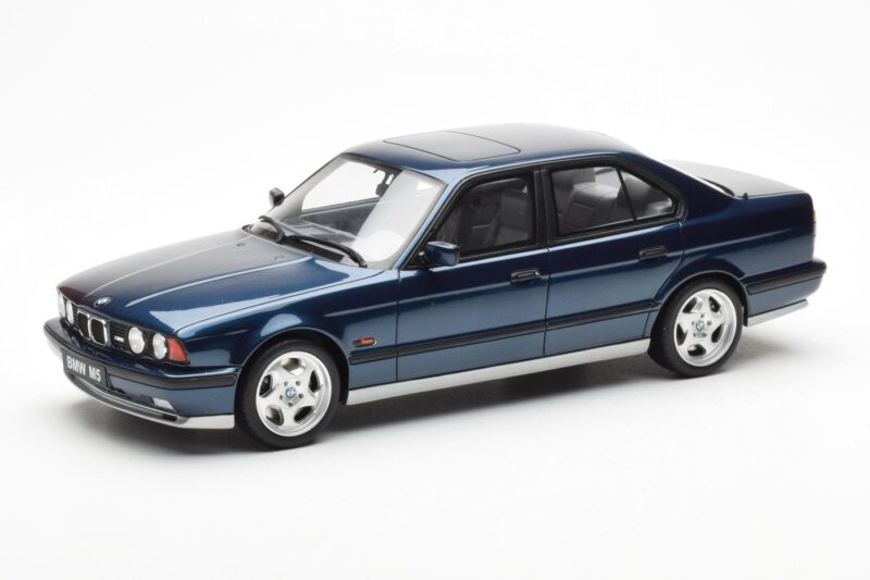 BMW M5 E34 Blue Metallic Otto 1:18 BMW M5 E34 Blue Metallic Otto 1:18 OT576 Resin