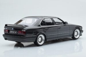 BMW M5 E34 Hartge Black Otto 1:18 OT362B Resin - image 5 of 6