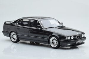 BMW M5 E34 Hartge Black Otto 1:18 OT362B Resin - image 6 of 6