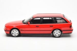 BMW M5 E34 Touring Red Otto 1:18 OT951 Resin - image 3 of 6