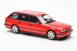 BMW M5 E34 Touring Red Otto 1:18 OT951 Resin - image 4 of 6