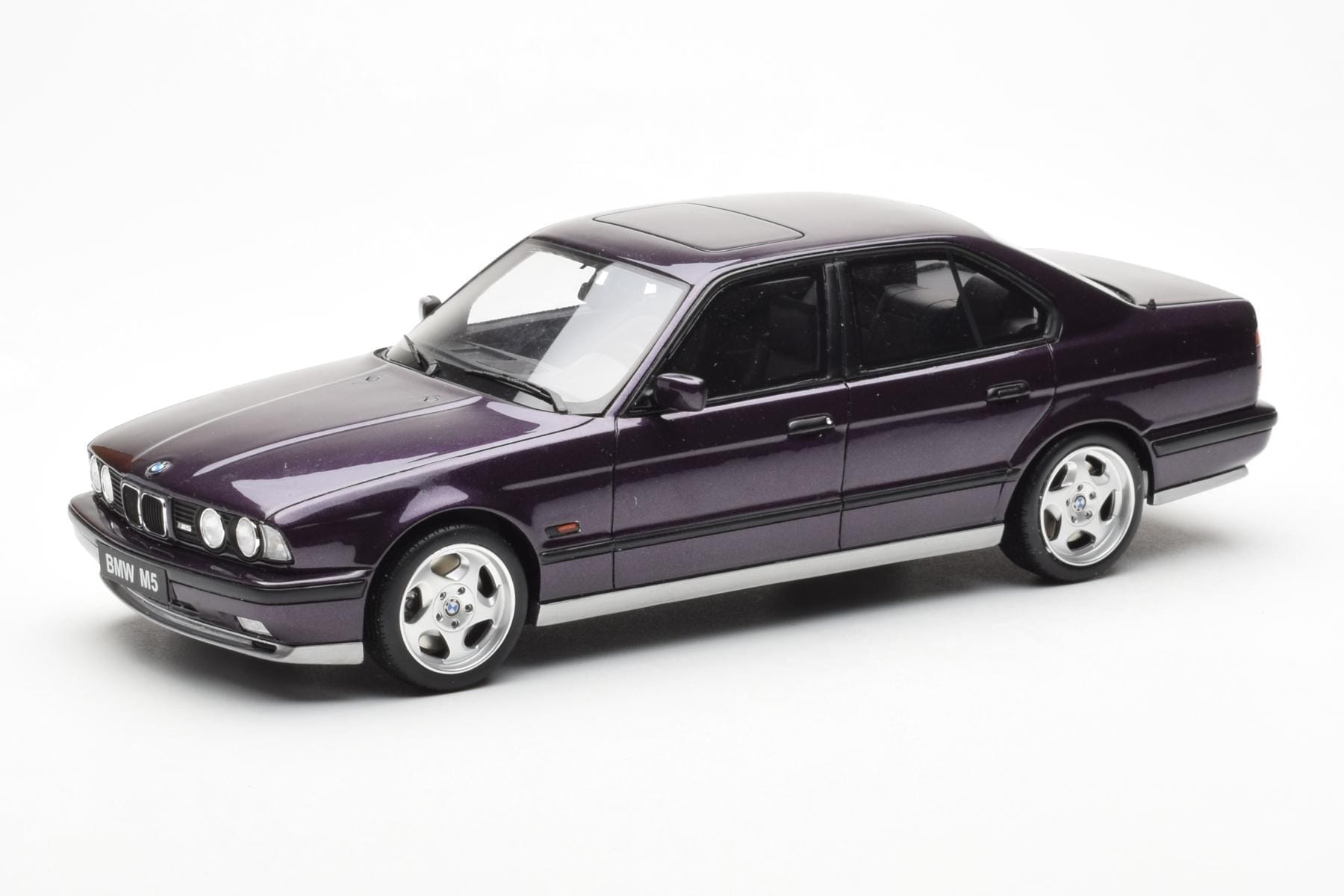 bmw-m5-e34-violet-otto-1-18.jpg