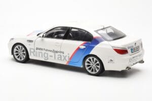 BMW M5 E60 Ring Taxi Nurburgring Kyosho 1:18 08593RT Diecast - image 7 of 8