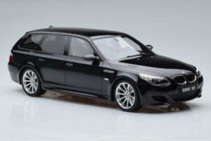 BMW M5 E61 Touring Black Otto 1:18 OT1020 Resin - image 4 of 6