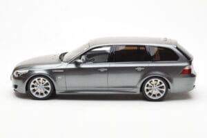 BMW M5 E61 Touring Grey Otto 1:18 OT189 Resin - image 3 of 6