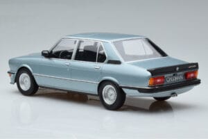 BMW M535i E12 Blue Norev 1:18 183269 Diecast - image 5 of 6