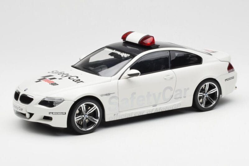 BMW M6 E63 MotoGP Safety Car 2006 Kyosho 1:18 08707GPB Diecast