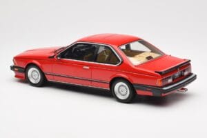 BMW M635 CSi E24 Henna Red Otto 1:18 OT1018 Resin - image 5 of 6