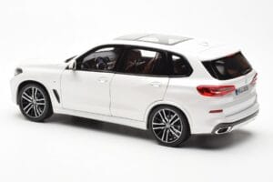 BMW X5 G05 White Paragon 1:18 80432450996 Diecast - image 7 of 8