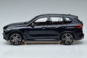 BMW X5 G05 Blue Norev 1:18 183283 Diecast - image 4 of 7