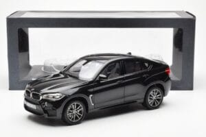 BMW X6 M F86 Sapphire Black Metallic Norev 1:18 80432364887 Diecast - image 8 of 8