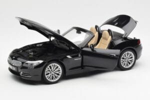 BMW Z4 E89 Spider Black Metallic Kyosho 1:18 08771BK Diecast - image 2 of 9