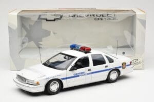 Chevrolet Caprice Cheyenne Police UT Models 1:18 21025 Diecast - image 6 of 6