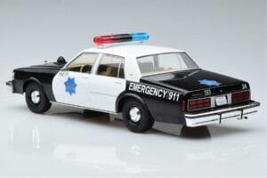 Chevrolet Caprice San Francisco Police Department MCG 1:18 MCG18389 Diecast - image 5 of 6