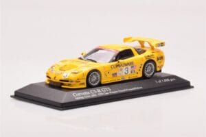 Chevrolet Corvette C5R #3 O. Gavin / J. O'Connell / R. Fellows Sebring 12 Hours 2003 Minichamps 1:43 400031403 Diecast - image 2 of 4