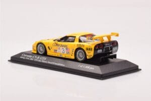 Chevrolet Corvette C5R #3 O. Gavin / J. O'Connell / R. Fellows Sebring 12 Hours 2003 Minichamps 1:43 400031403 Diecast - image 3 of 4