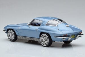 Chevrolet Corvette C2 Sting Ray Blue Norev 1:18 189050 Diecast - image 5 of 6